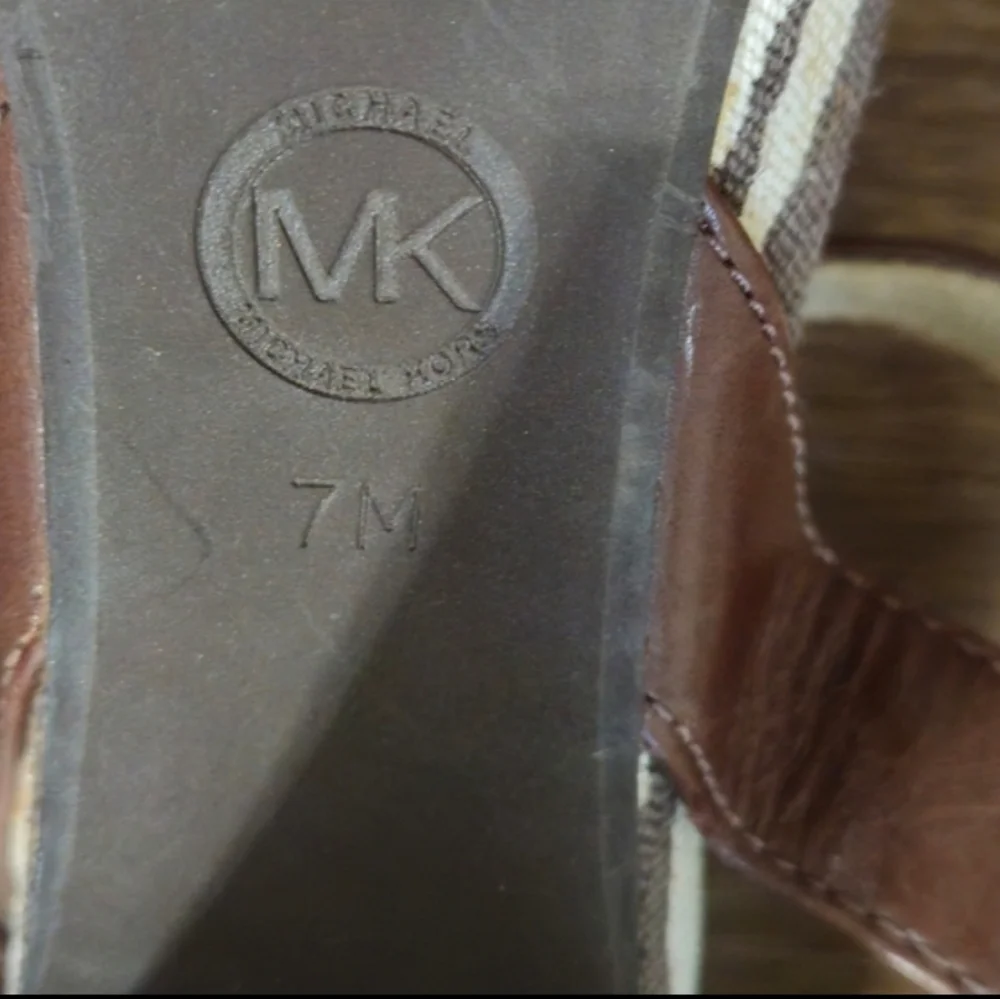 Michael Kors Brown Leather Zebra Print Platform Sandals - Picture 11 of 12